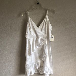 Altar’d State white dress (NWT)